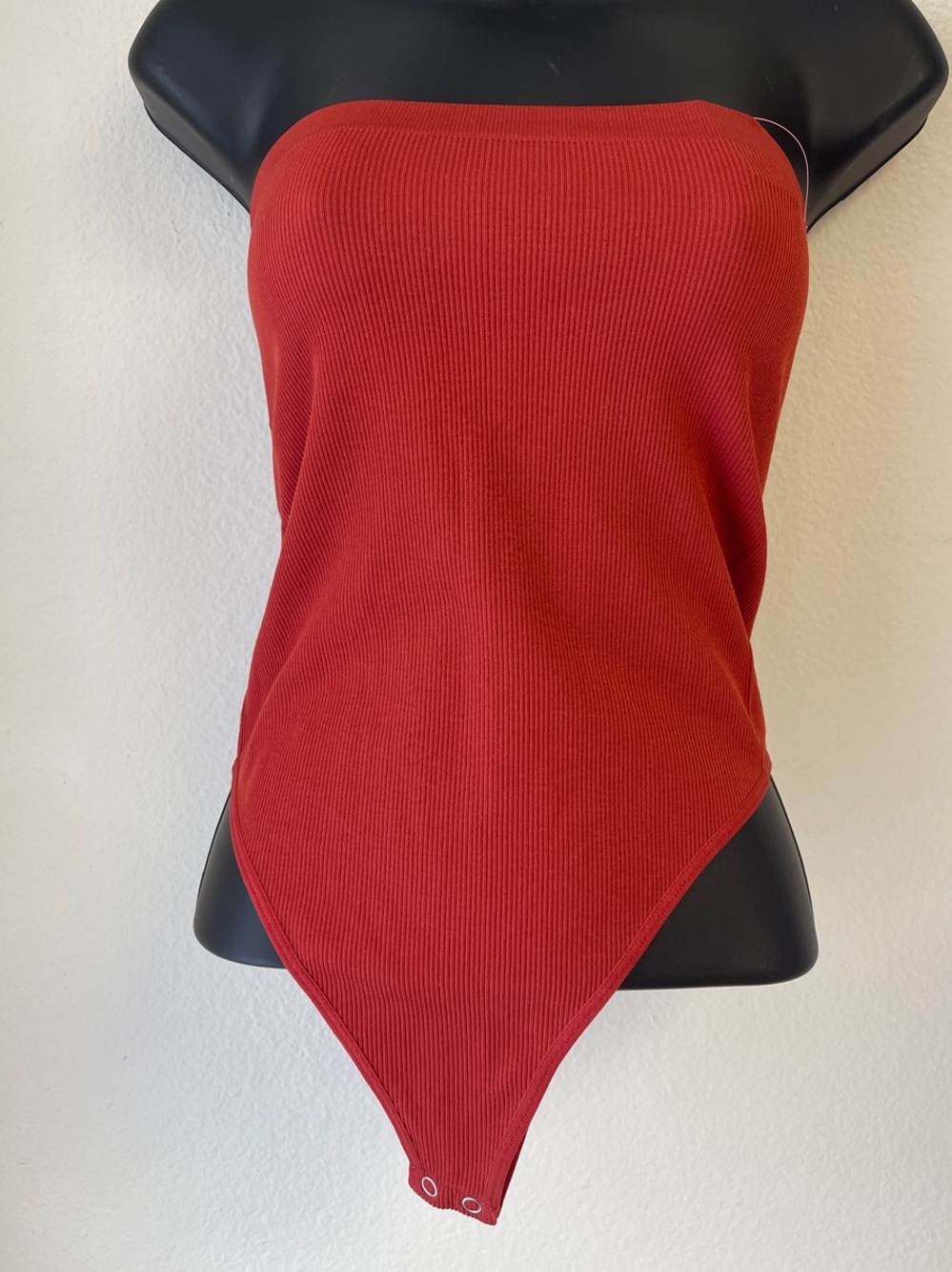 Forever 21 Red Strapless Ribbed Bodysuit